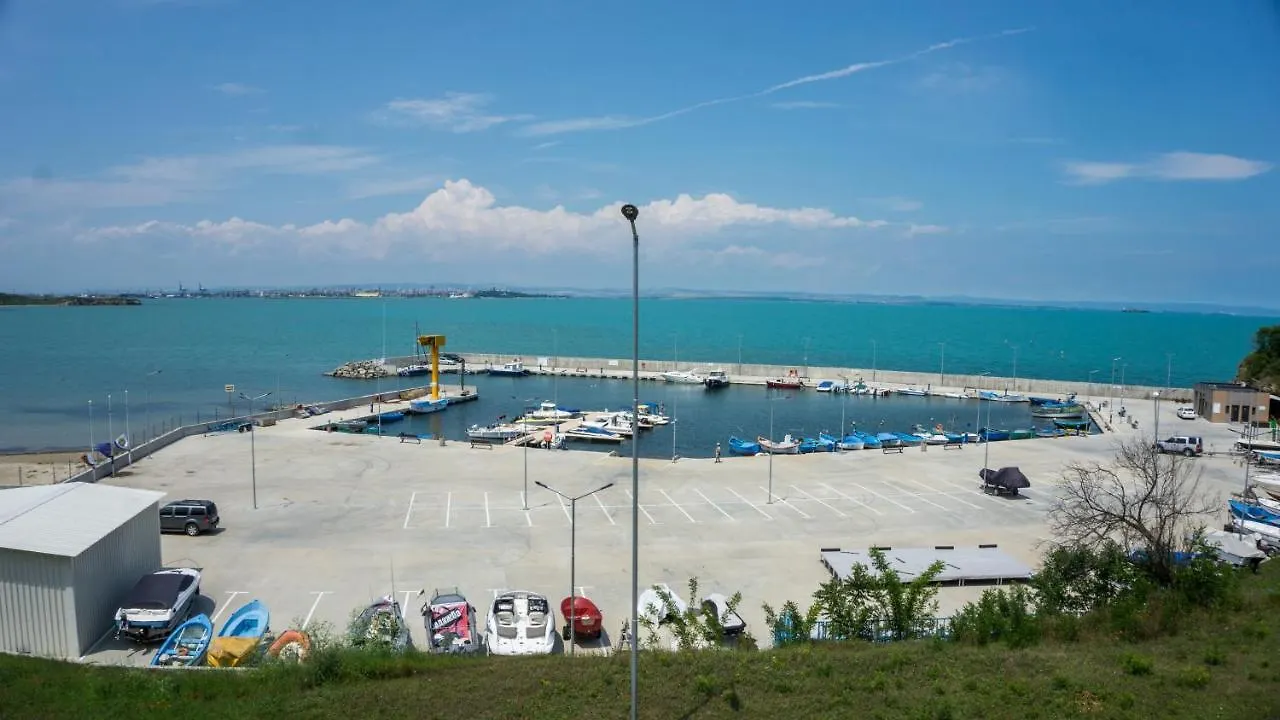 Kraimorie Park Apartment Burgas