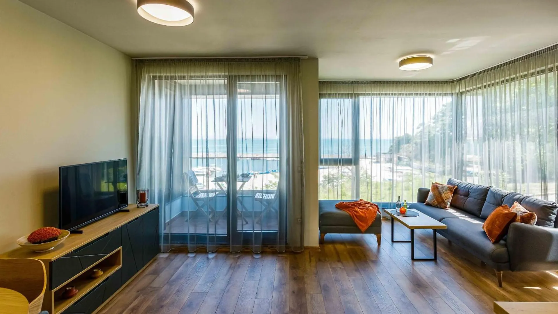 Kraimorie Park Apartment Burgas Bulgaria